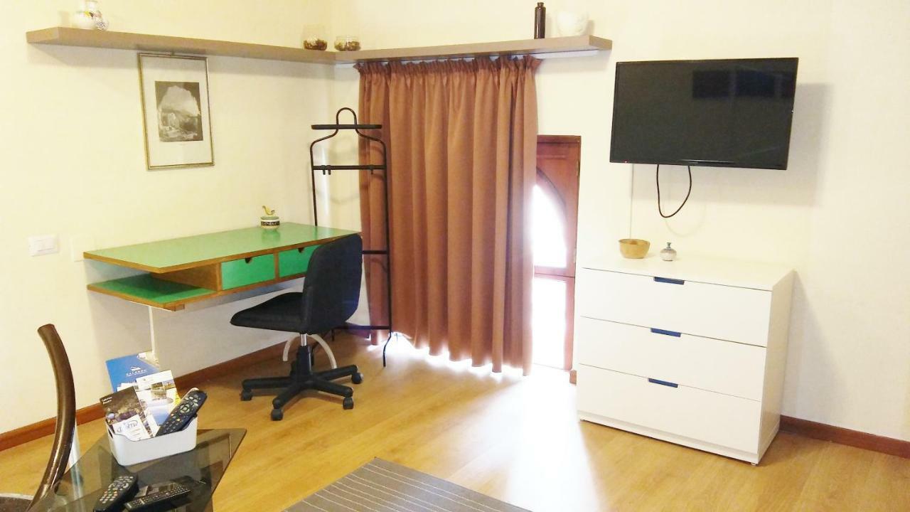Bilocale In Centro Apartment Salerno Ngoại thất bức ảnh