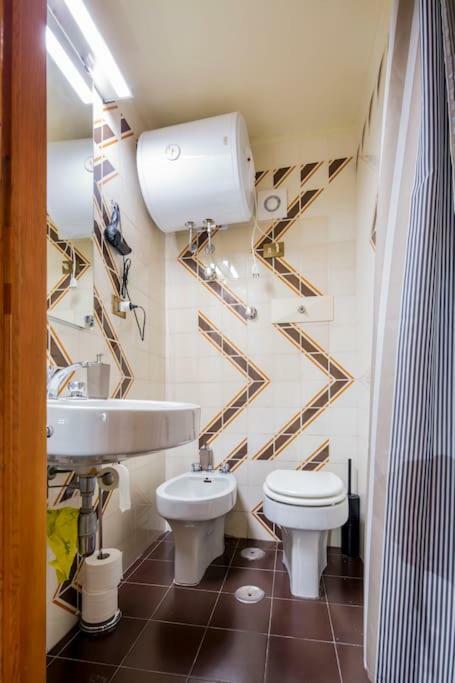 Bilocale In Centro Apartment Salerno Ngoại thất bức ảnh