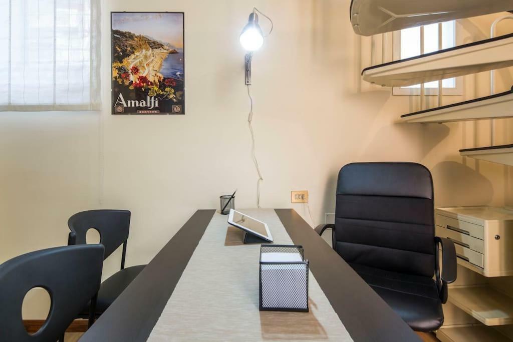 Bilocale In Centro Apartment Salerno Ngoại thất bức ảnh