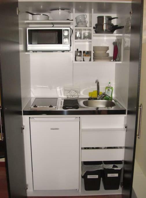 Bilocale In Centro Apartment Salerno Ngoại thất bức ảnh