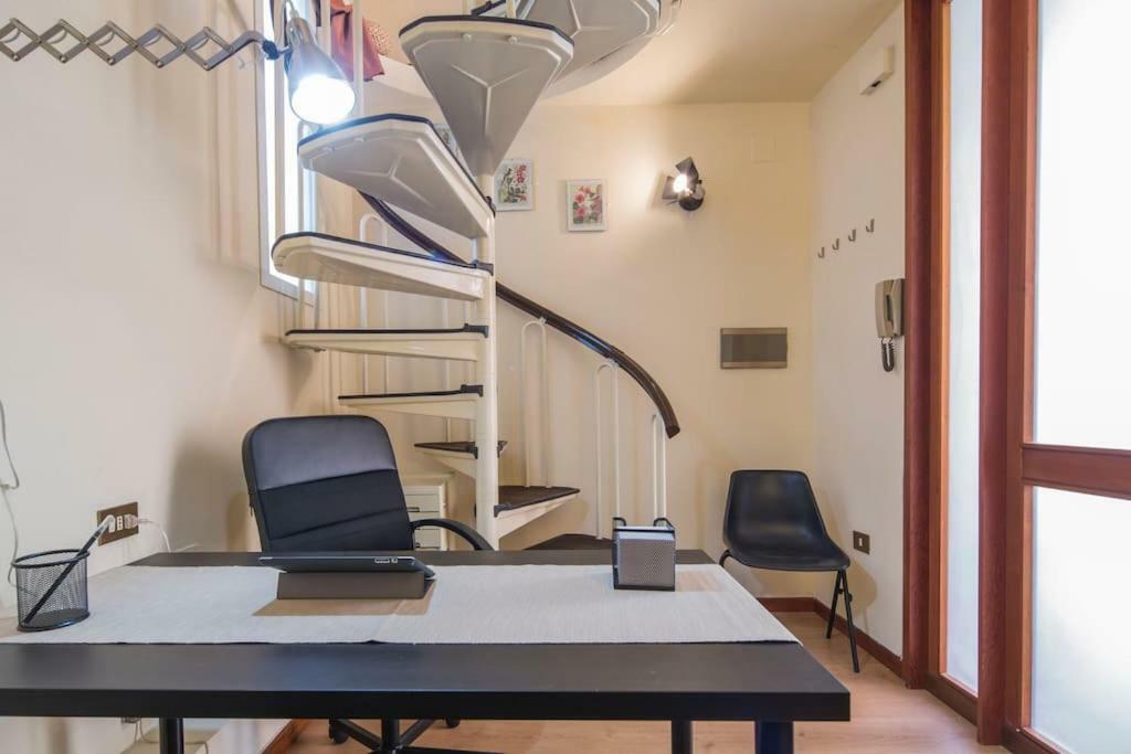 Bilocale In Centro Apartment Salerno Ngoại thất bức ảnh